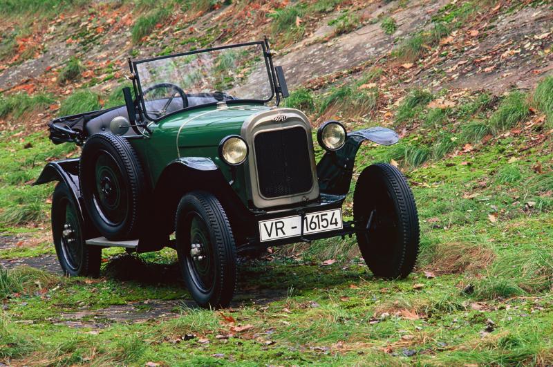  - Opel | 120 ans d'histoire en photos